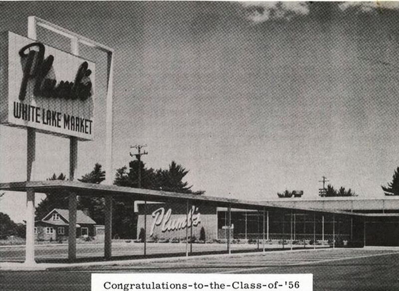 Plumbs Supermarket - Vintage Photo Of Ludington Ave Store